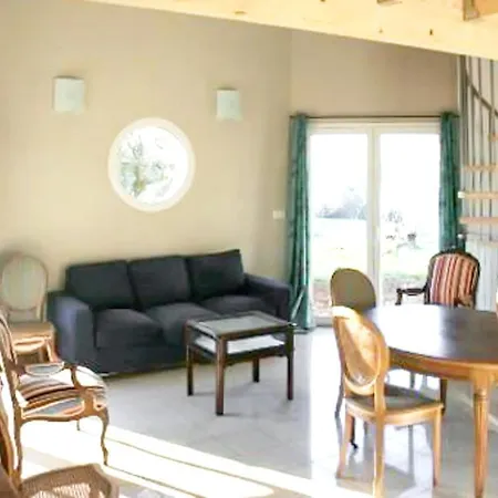 Rue De Montels Eglise Holiday home *